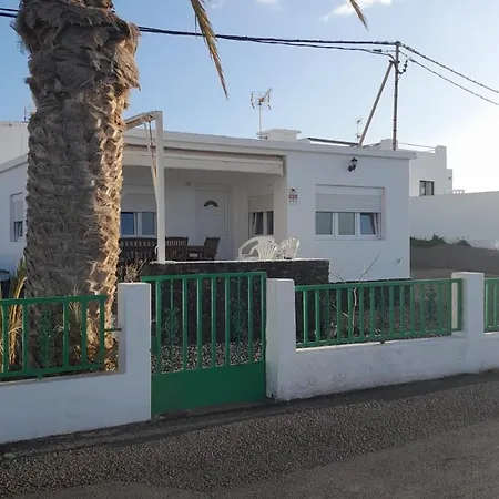 La Casa De La Playa *