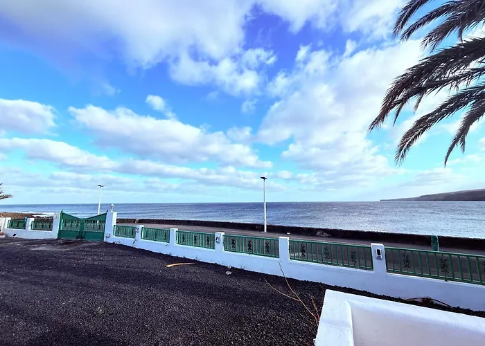 Дом отдыха La Casa De La Playa