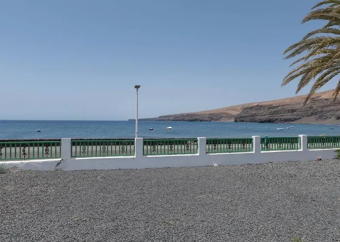 Дом отдыха La Casa De La Playa
